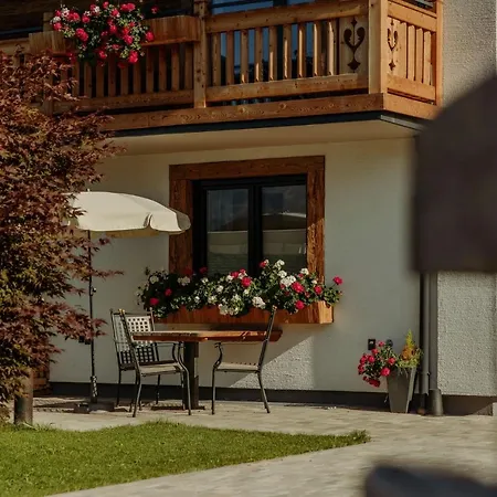 Alpin G'ret Apartament *